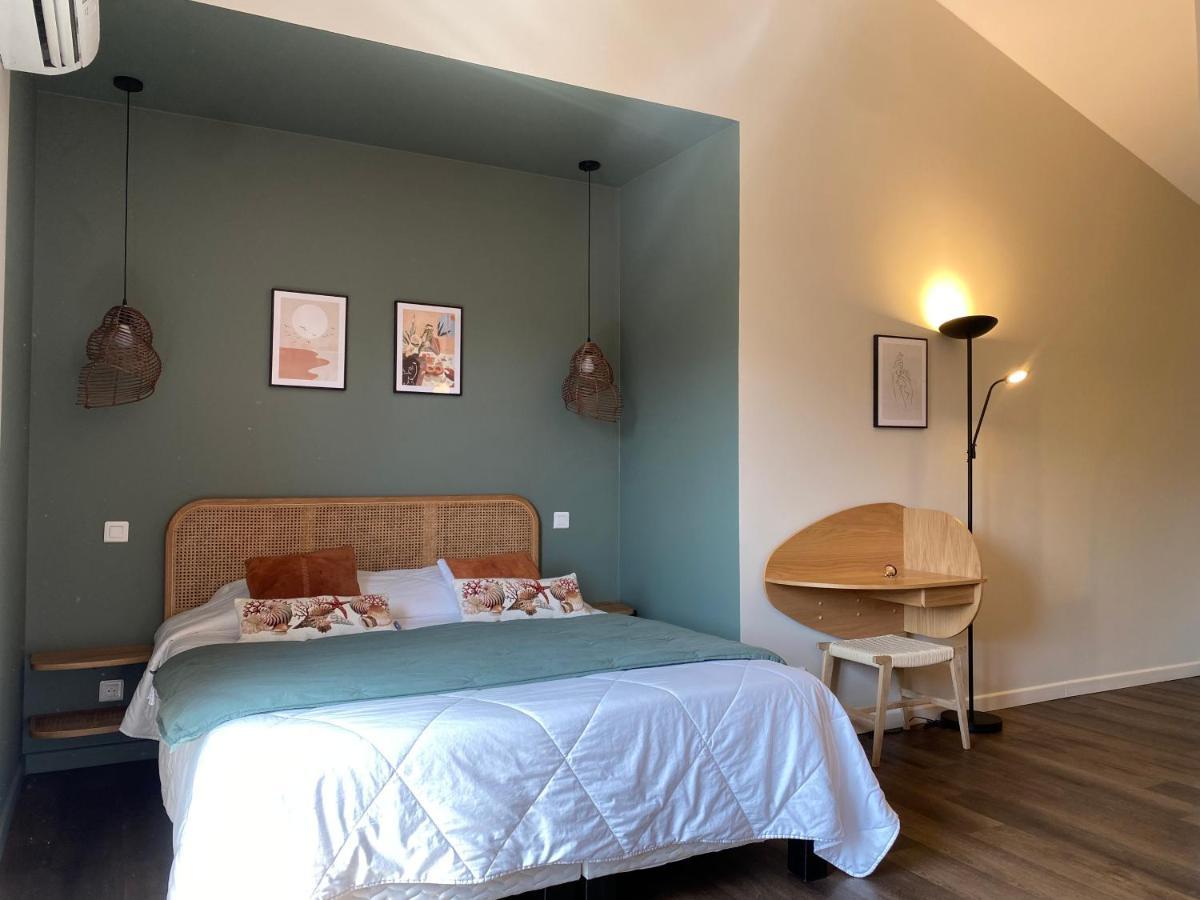 Hotel Du Pont De L'Oso Леччи Экстерьер фото