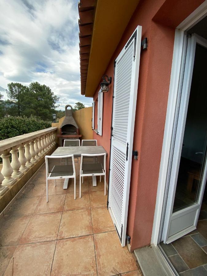 Hotel Du Pont De L'Oso Леччи Экстерьер фото
