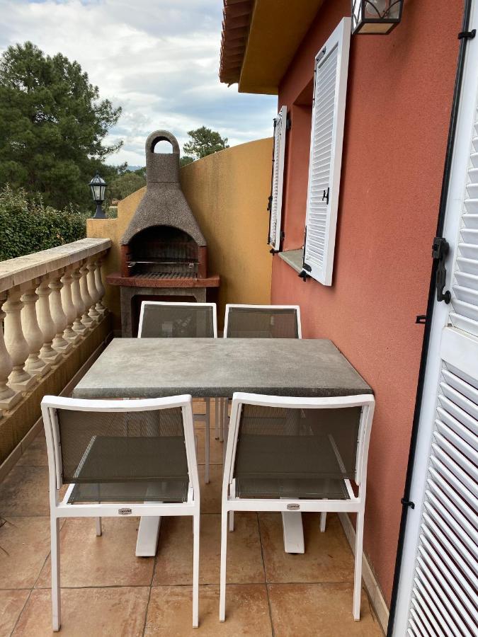 Hotel Du Pont De L'Oso Леччи Экстерьер фото